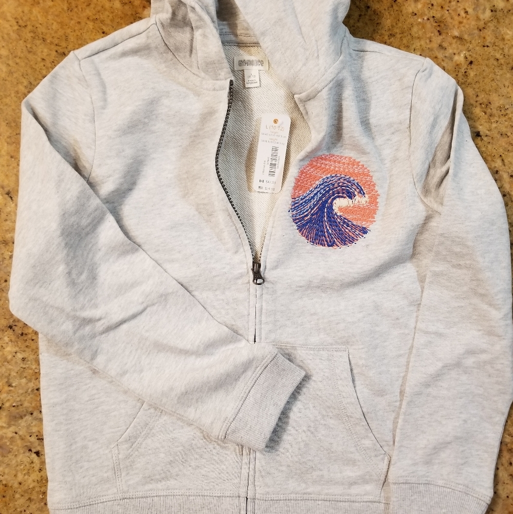 Hooded Sweater zippered with embroidery